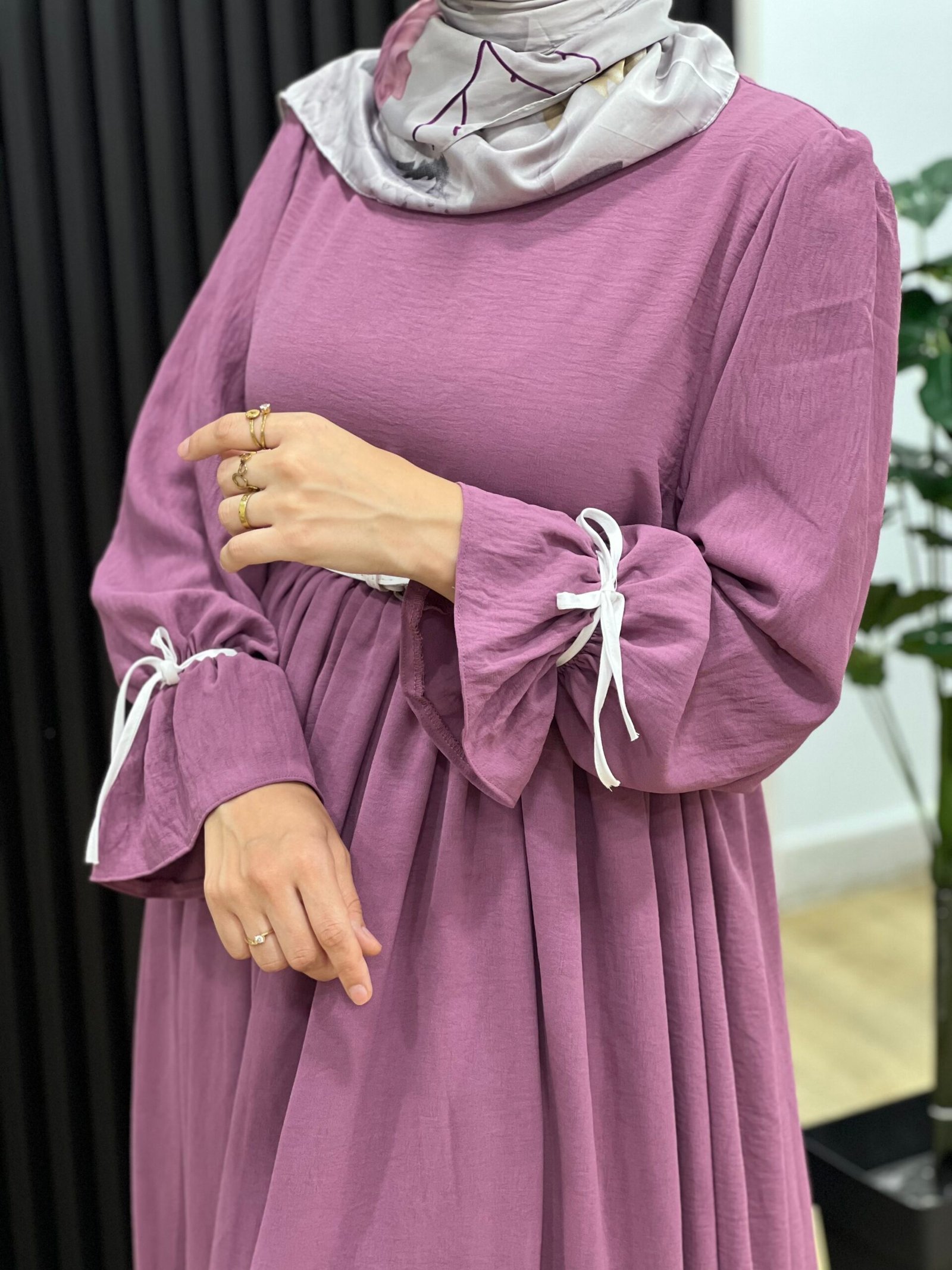 7401187E-C3D8-42FF-868B-61B97B69C55B